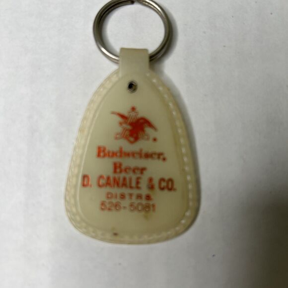 Vintage Budweiser Beer Key Chain - Picture 2 of 5